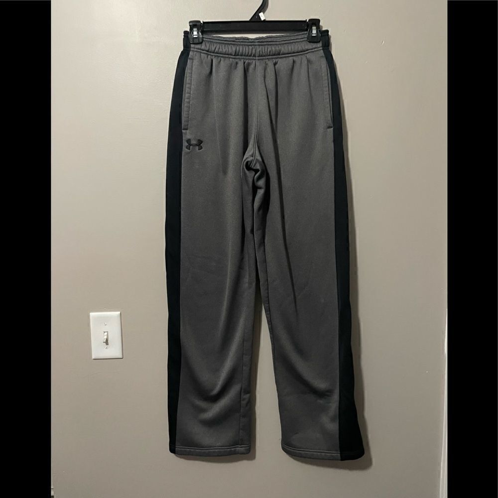Under Armour trainer pants